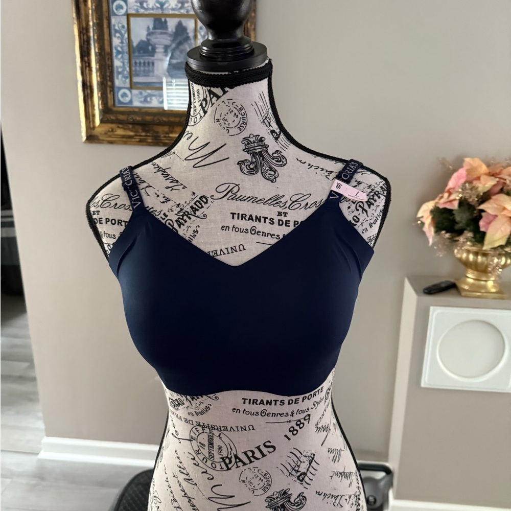 Victoria's Secret Blue Bra with Supportive Straps